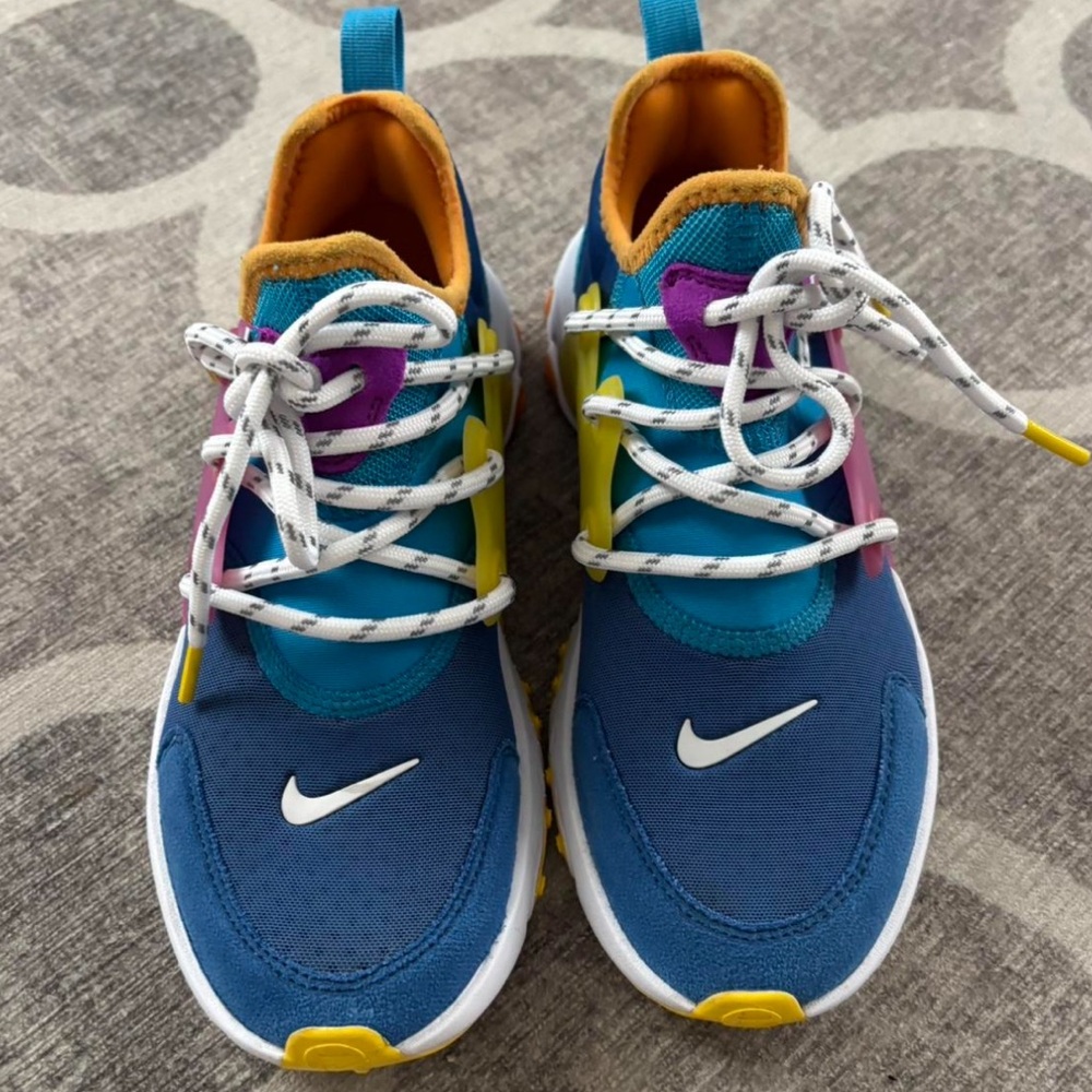 Nike Kids Blue and Yellow Sneakers